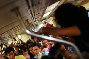 El interior del Tren de la Samba de Río de Janeiro.