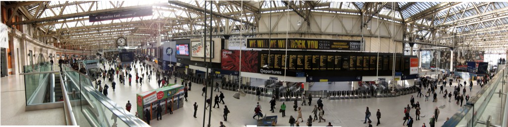 Imagen panorámica del vestíbulo de la estación de Waterloo. Foto:  Sarah Sosiak.