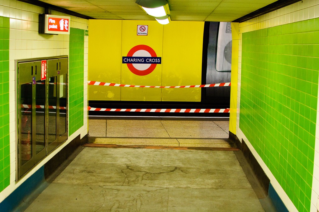La sección cerrada de Charing Cross poco antes de quedar en desuso. Foto: Richard Gillin.