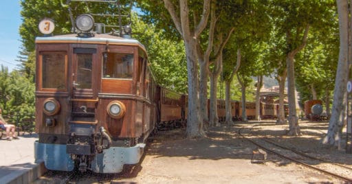 En la temporada 2022 del Tren de Sóller podrás volver a 1913 sin salir de Mallorca