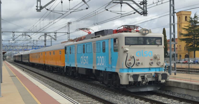 El Tren Azul te llevará de Barcelona a Mataró el 2 y 3 de diciembre. © TRENEROS ZAMORA.