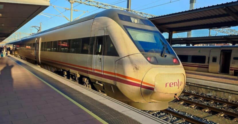 El cuarto Alvia Madrid-Salamanca podrá recuperarse cuando entren en servicio los trenes Avril.