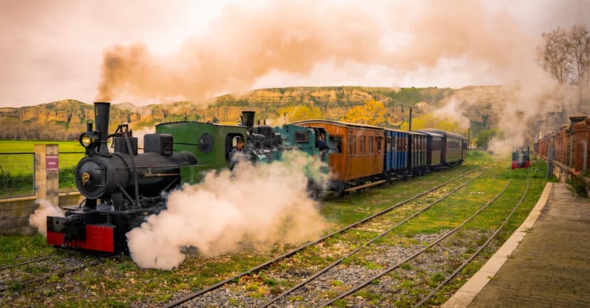 Composición especial del Tren de Arganda con doble tracción. © CIVFM.